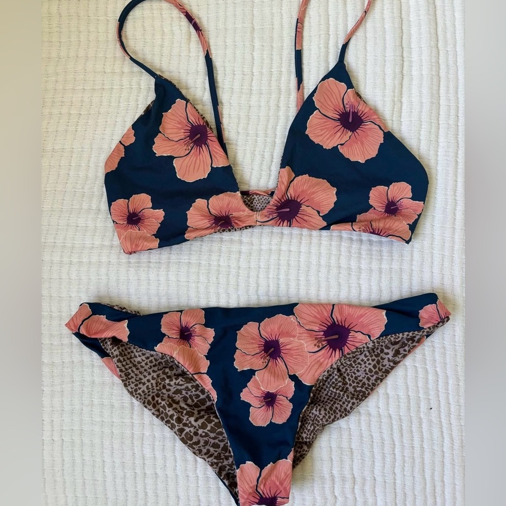 acacia hibiscus set